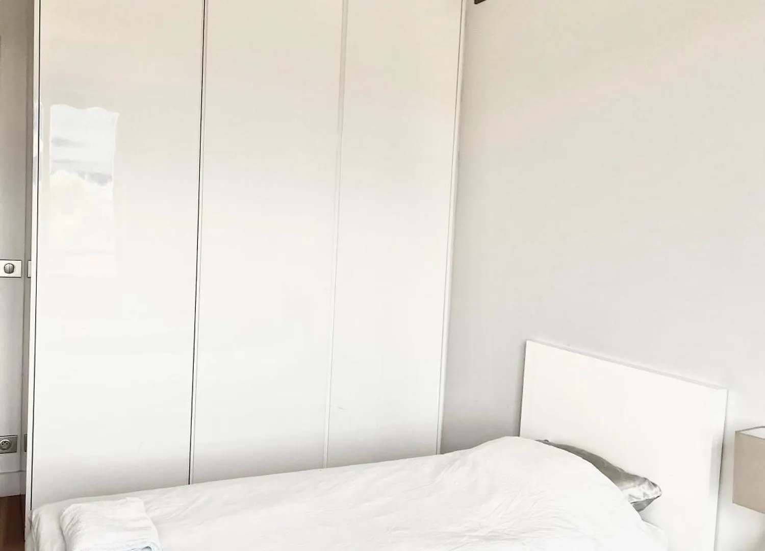 Apartment With Eiffel Tower And Seine View Bleriot París 0*,